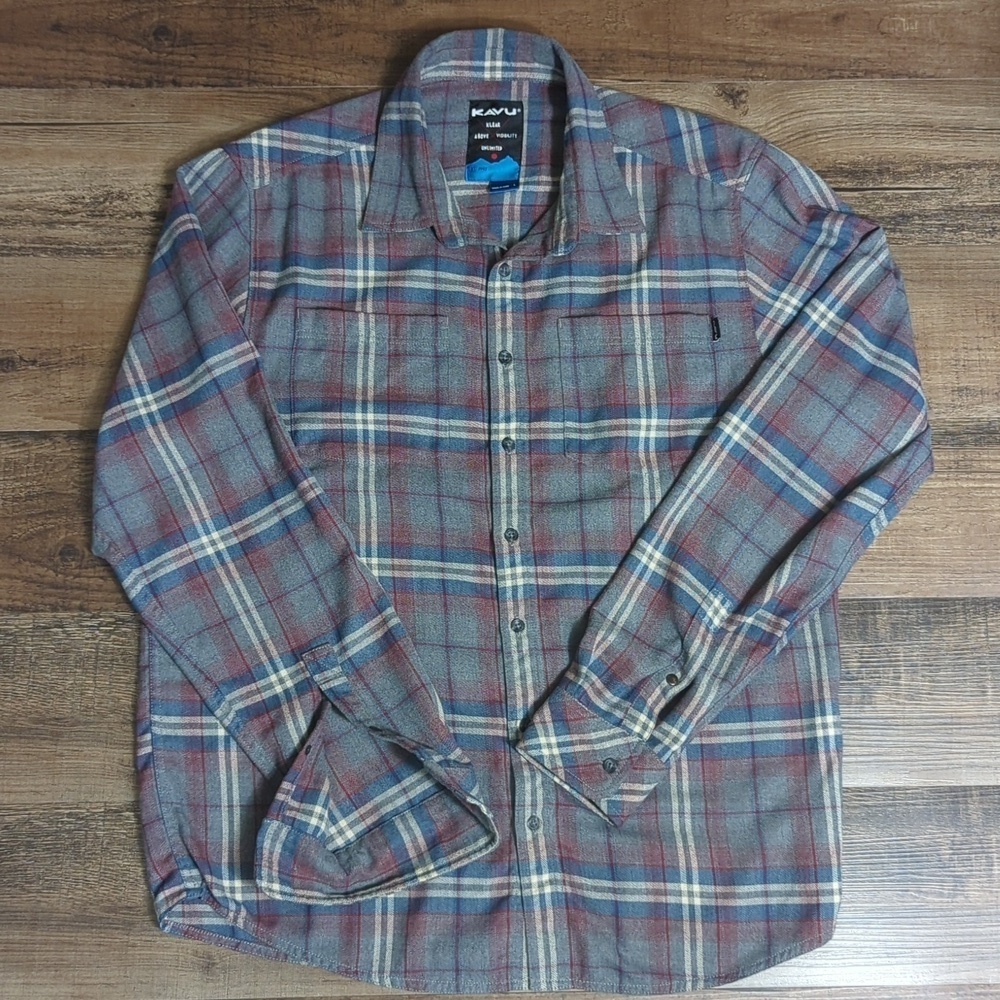 KAVU plaid Button Down Flannel Long Sleeve Size Large in Red/Gray